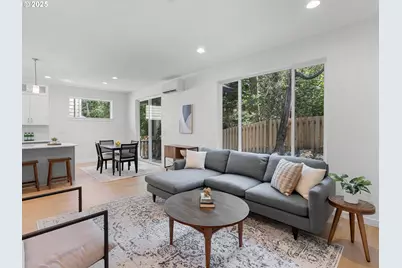 2150 NE 207th Pl, Fairview, OR 97024 - Photo 15