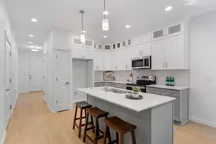 2150 NE 207th Pl, Fairview, OR 97024 - Photo 9