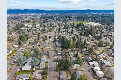 14325 SW 22nd St, Beaverton, OR 97008 - Photo 39