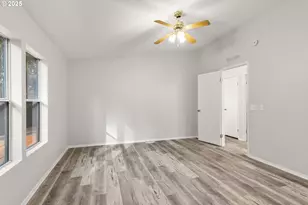 20191 Hwy 42, Myrtle Point, OR 97458 - Photo 27