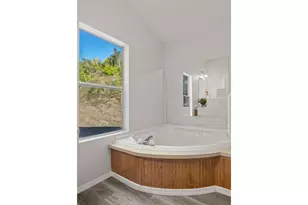 20191 Hwy 42, Myrtle Point, OR 97458 - Photo 23