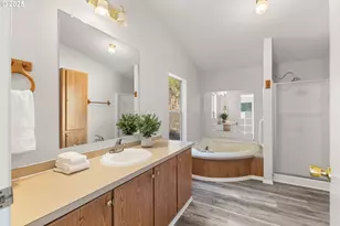 20191 Hwy 42, Myrtle Point, OR 97458 - Photo 21