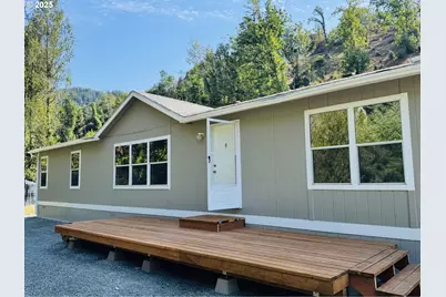 20191 Highway 42, Myrtle Point, OR 97458 - Photo 5