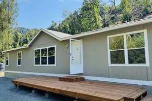 20191 Hwy 42, Myrtle Point, OR 97458 - Photo 5