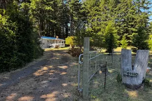 44440 Finch Ln, Sixes, OR 97476 - Photo 13
