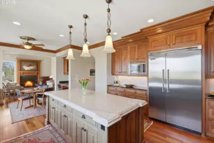2107 SW Market St Dr, Portland, OR 97201 - Photo 17