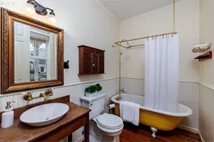 1320 NW Park Ridge Ln, Portland, OR 97229 - Photo 11