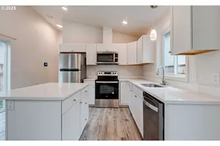 1020 3rd Ave, Castle Rock, WA 98611 - Photo 13