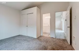 1020 3rd Ave, Castle Rock, WA 98611 - Photo 3