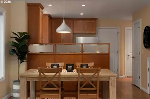 8011 N Foss Ave, Portland, OR 97203 - Photo 9