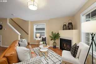 8011 N Foss Ave, Portland, OR 97203 - Photo 5