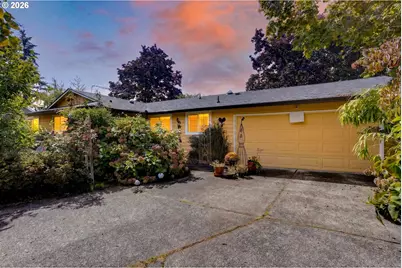 132 Woodfield Ct, Oregon City, OR 97045 - Photo 1