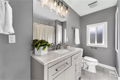 6424 SE 57th Ave, Portland, OR 97206 - Photo 15