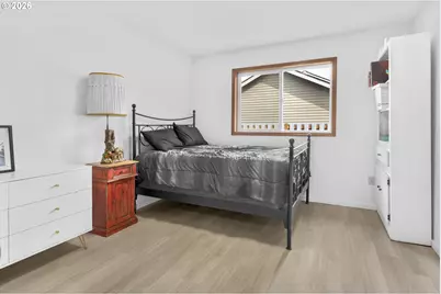 1420 NE Hoffman Dr, McMinnville, OR 97128 - Photo 15