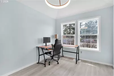 1420 NE Hoffman Dr, McMinnville, OR 97128 - Photo 7