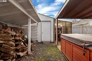 1420 NE Hoffman Dr, McMinnville, OR 97128 - Photo 27