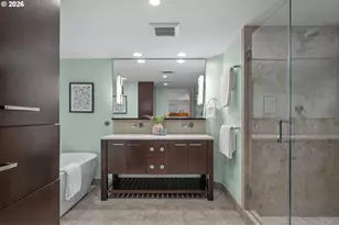 307 SW Hamilton St, Portland, OR 97239 - Photo 23