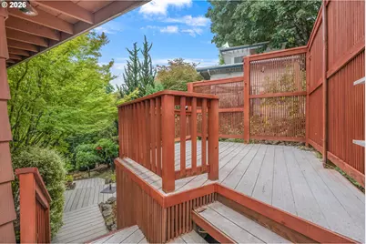 307 SW Hamilton St, Portland, OR 97239 - Photo 37