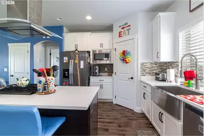 2375 NW Valley View Dr, Hermiston, OR 97838 - Photo 9
