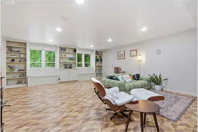 7325 SE Barbara Welch Rd, Portland, OR 97236 - Photo 19