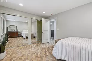 7325 SE Barbara Welch Rd, Portland, OR 97236 - Photo 17