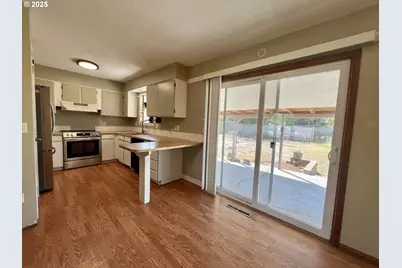 23 Martin Dr, Umatilla, OR 97882 - Photo 7