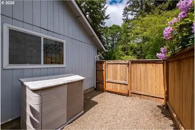 675 Valleywood Dr SE, Salem, OR 97306 - Photo 39