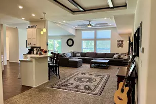 9460 SE Jeanne Rd, Happy Valley, OR 97086 - Photo 15