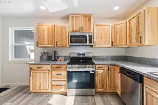 536 Annis St, Canyonville, OR 97417 - Photo 19