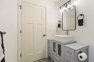 536 Annis St, Canyonville, OR 97417 - Photo 31