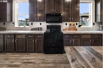 90389 Wind and Sea Loop, Warrenton, OR 97146 - Photo 9