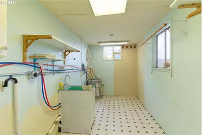 37102 Woods Ln, Richland, OR 97870 - Photo 17