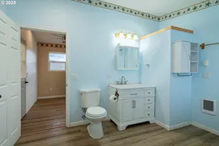 37102 Woods Ln, Richland, OR 97870 - Photo 11