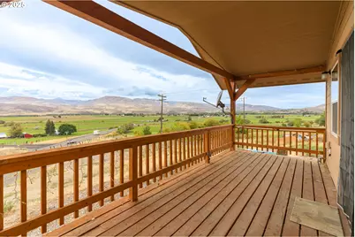 37102 Woods Ln, Richland, OR 97870 - Photo 13