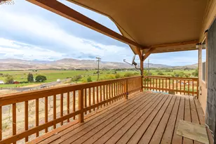 37102 Woods Ln, Richland, OR 97870 - Photo 13