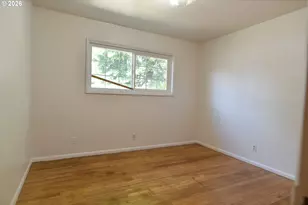 5800 SE Woodstock Blvd, Portland, OR 97206 - Photo 29