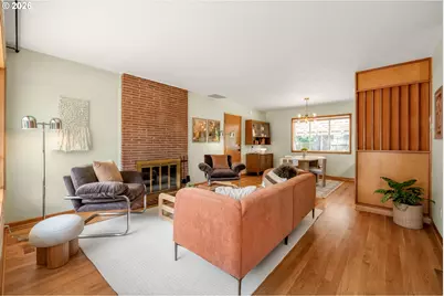12601 SE Mill St, Portland, OR 97233 - Photo 3