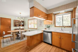 12601 SE Mill St, Portland, OR 97233 - Photo 15