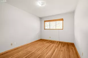 12601 SE Mill St, Portland, OR 97233 - Photo 25