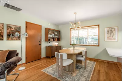 12601 SE Mill St, Portland, OR 97233 - Photo 9