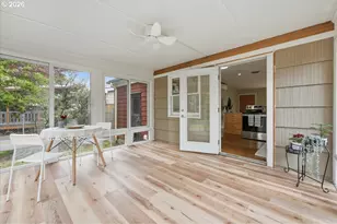 5823 SE Insley St, Portland, OR 97206 - Photo 27