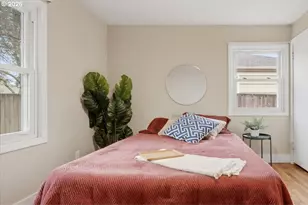 5823 SE Insley St, Portland, OR 97206 - Photo 11