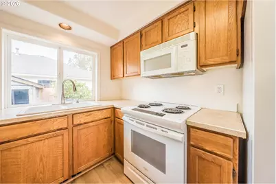 65 Sijota St, Gleneden Beach, OR 97388 - Photo 15