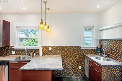 2405 SE Cora St, Portland, OR 97202 - Photo 25