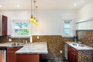 2405 SE Cora St, Portland, OR 97202 - Photo 25