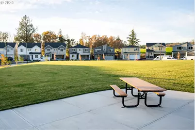 18660 SW Solitude St, Beaverton, OR 97007 - Photo 27