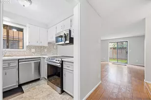1359 City View St, Eugene, OR 97402 - Photo 17