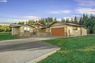 52135 E Terra Fern Dr, Sandy, OR 97055 - Photo 3