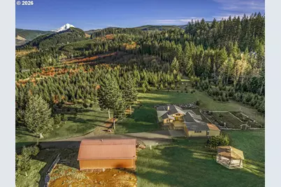 52135 E Terra Fern Dr, Sandy, OR 97055 - Photo 5