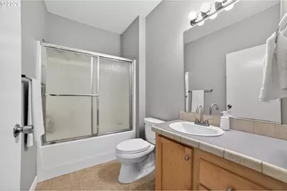 5714 Crooked Finger Rd, Scotts Mills, OR 97375 - Photo 17